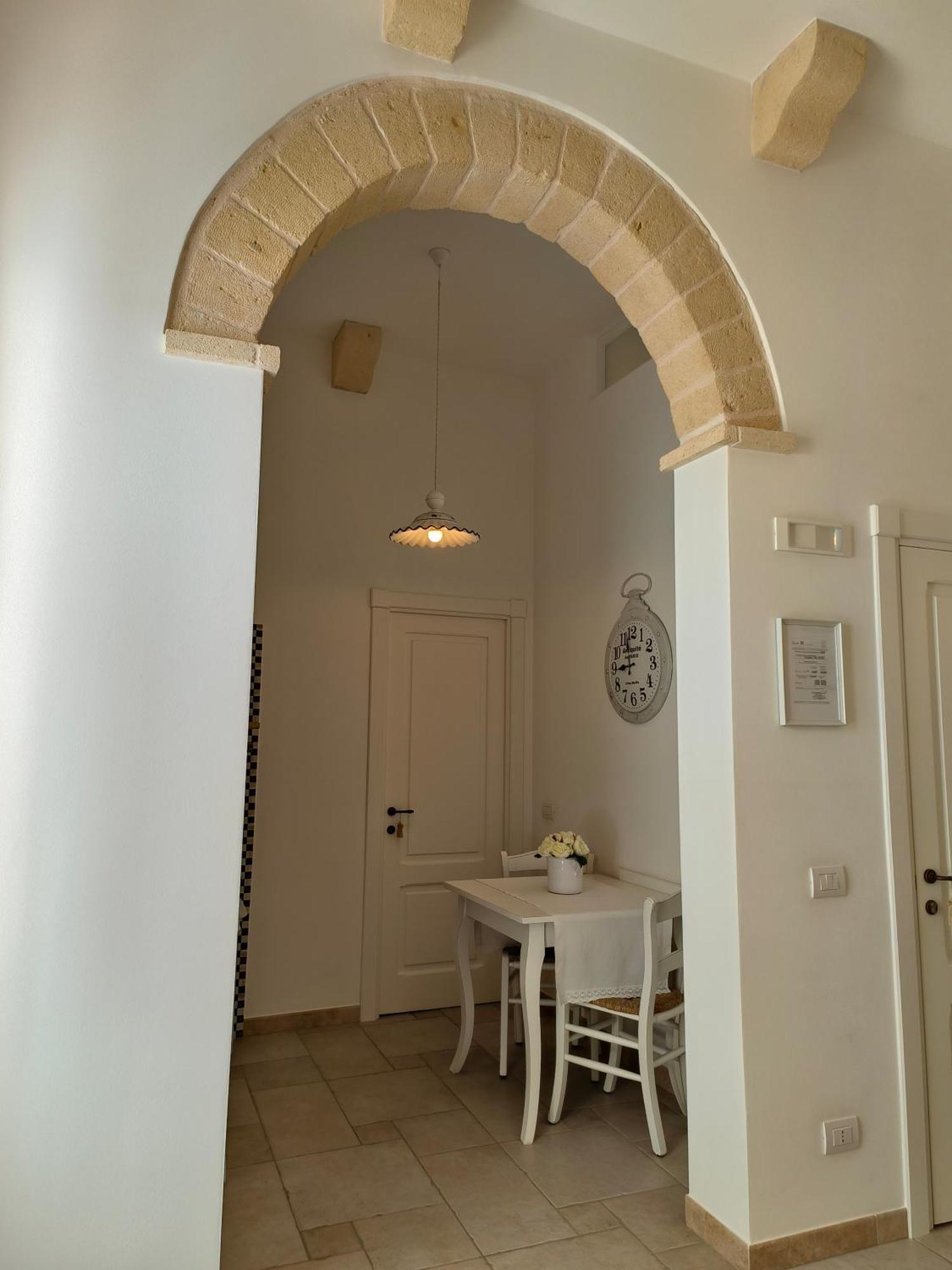 Dimora Palmieri Di Charme Bed & Breakfast โมโนโปลี ภายนอก รูปภาพ